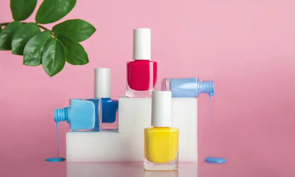 Sản phẩm chăm sóc móng của Charmy - tiệm nail Sala